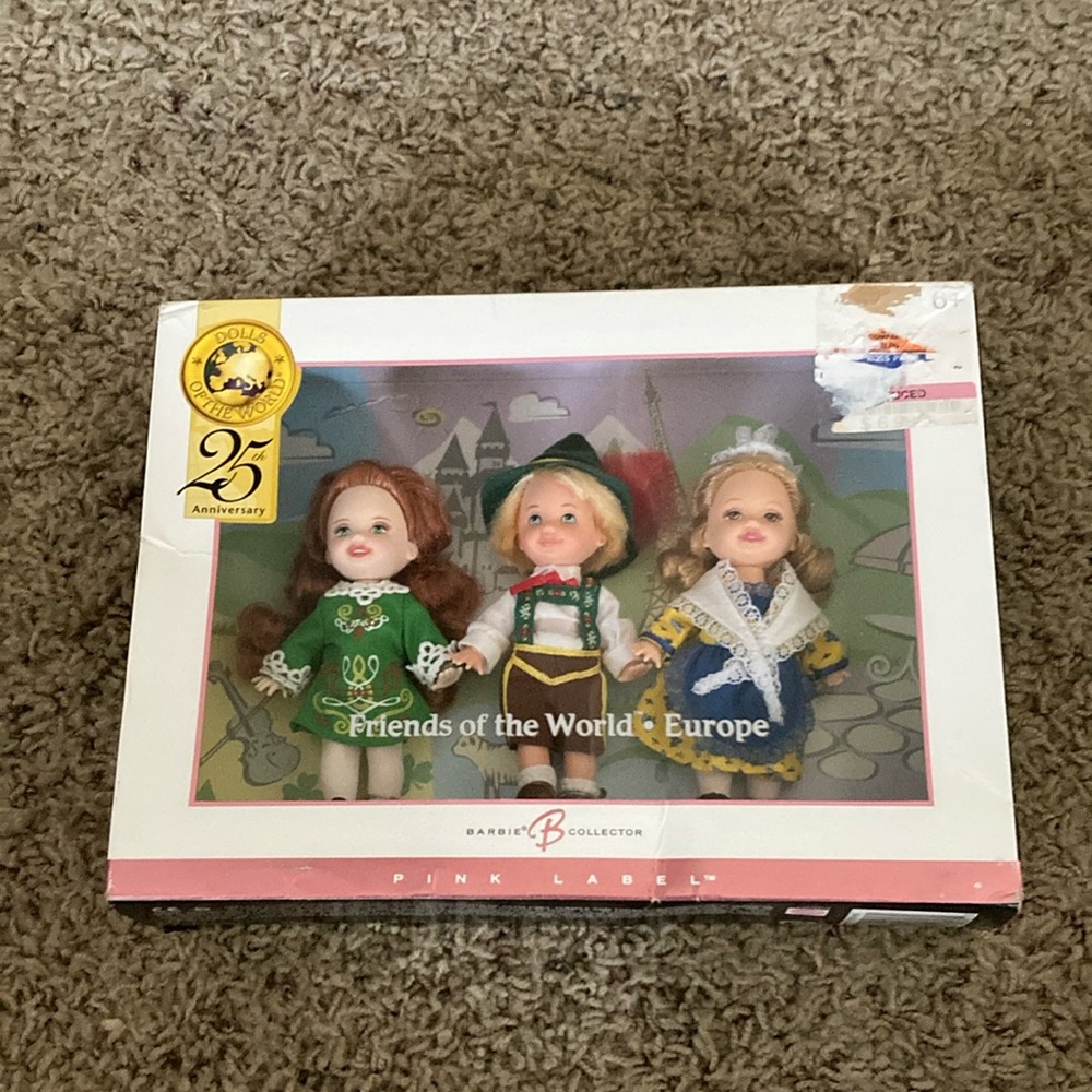 New Barbie friends of the world Europe